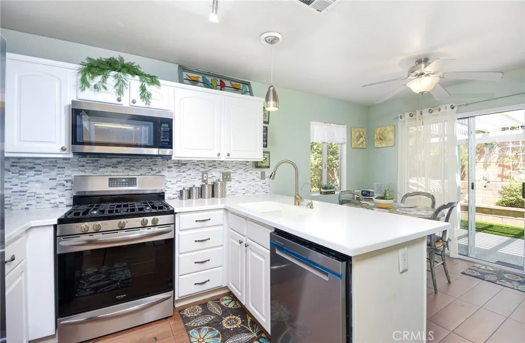 770 Augusta Street, Hemet, California 92545 home-pic-10